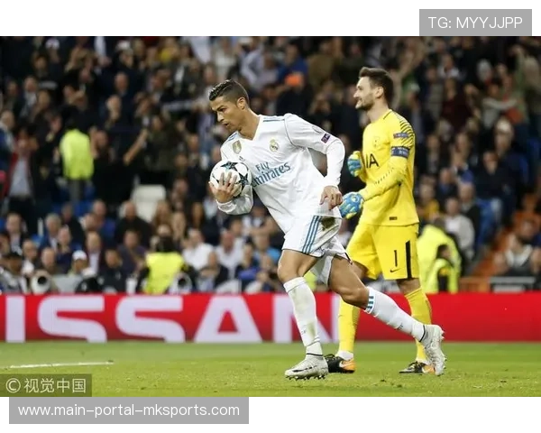 皇马半场2-0领先贝蒂斯，维尼修斯边路突破造点球